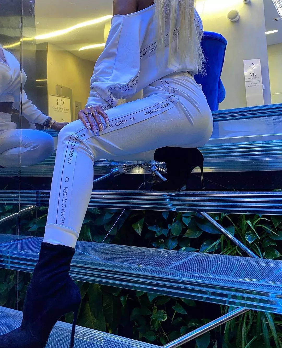 Perfekcyjne ciało?! Wokalistka disco polo znakomicie podkreśliła swoją idealną figurę! 
